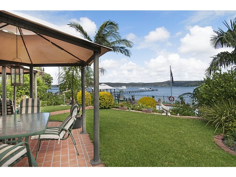 265 Avoca Drive, Green Point NSW 2251