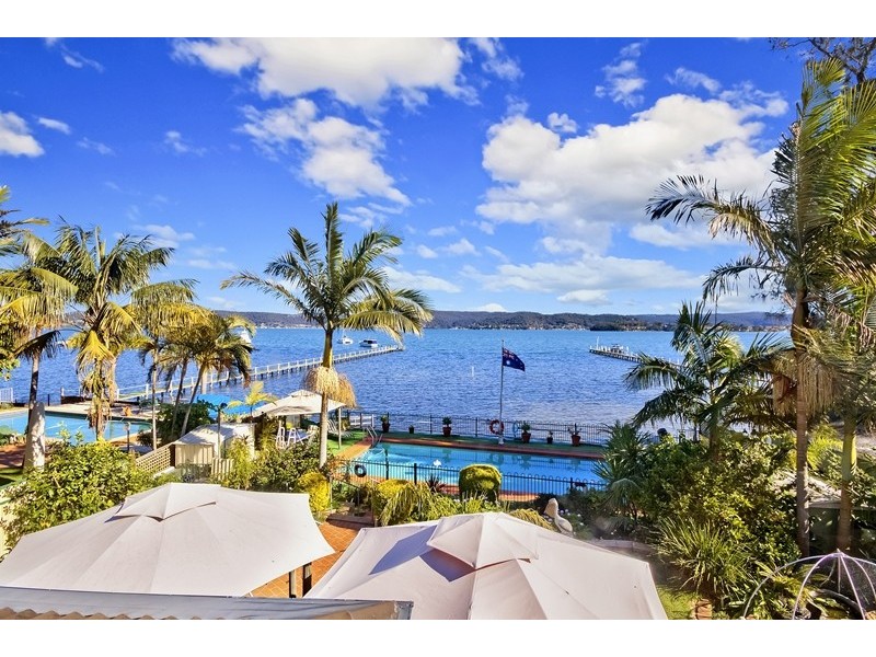 265 Avoca Drive, Green Point NSW 2251