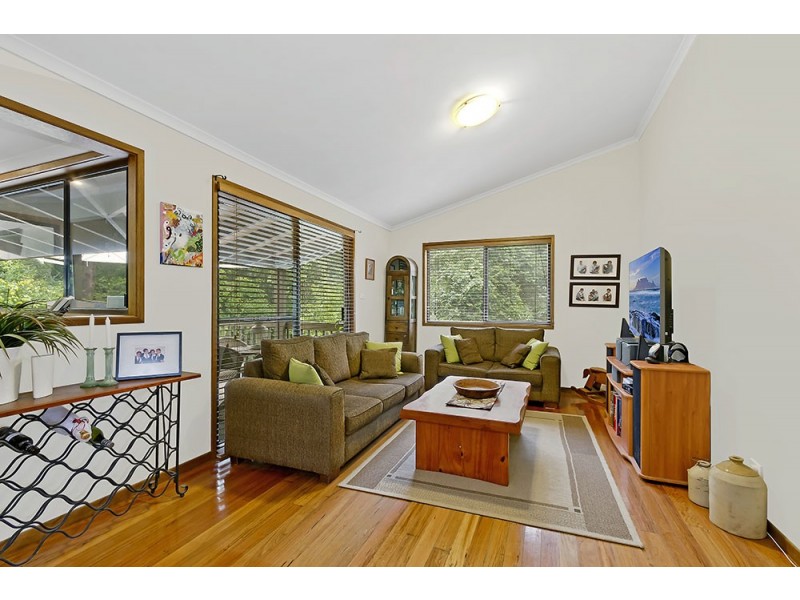 14 McNee Close, Lisarow NSW 2250