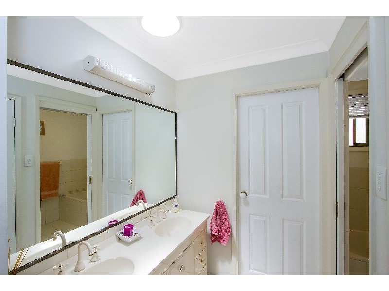 40 Lynette Crescent, East Gosford NSW 2250