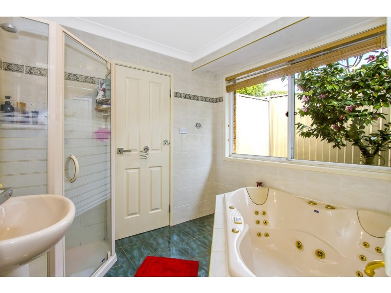 5 Hollydeen Close, Narara NSW 2250