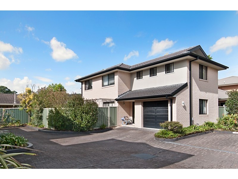 12/72 Dwyer Street, North Gosford NSW 2250