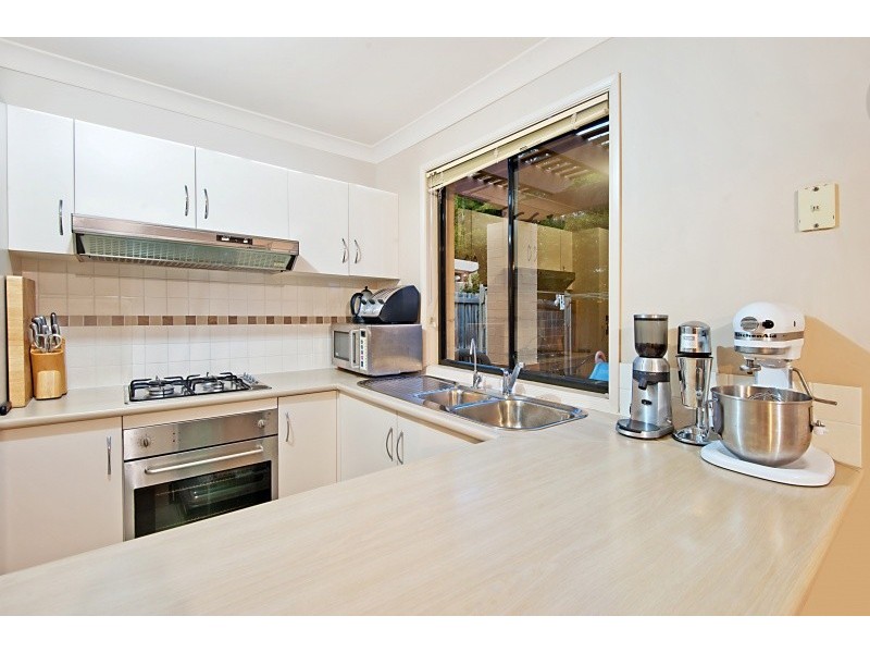 22 Wingello Crescent, Wyoming NSW 2250