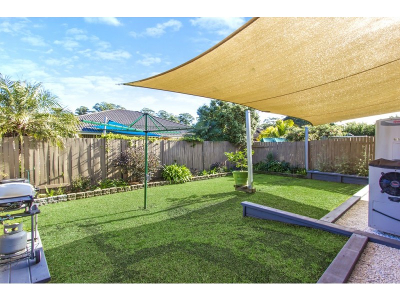 1/13 Wagtail Place, Green Point NSW 2251