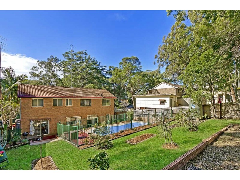 32 Jeannie Crescent, Berkeley Vale NSW 2261