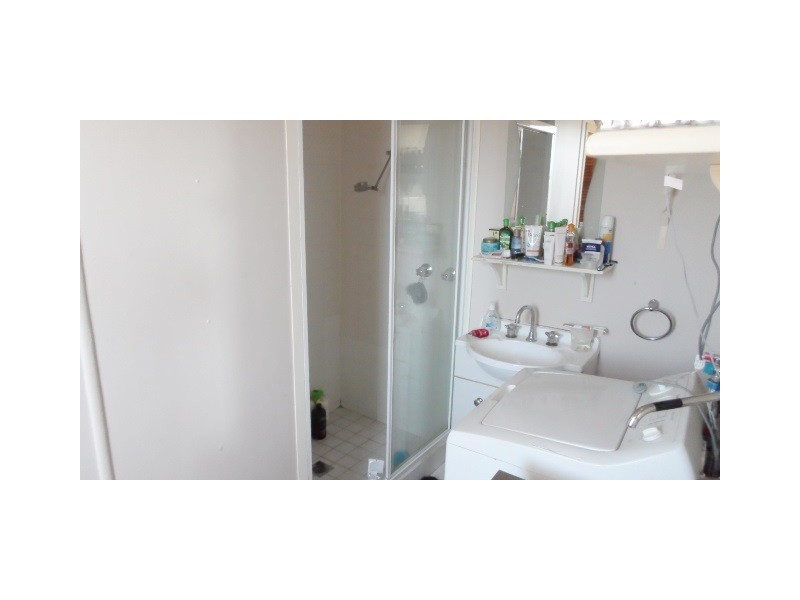 2/86 Faunce Street, Gosford NSW 2250