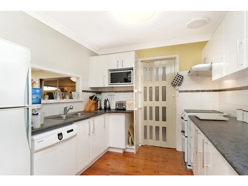 18 Bentley Road, Narara NSW 2250