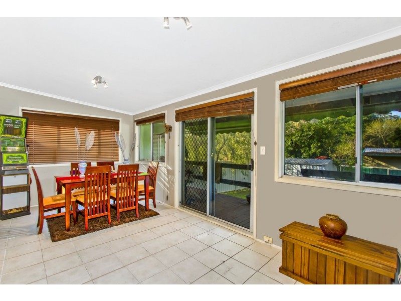 13 Bentley Rd, Narara NSW 2250