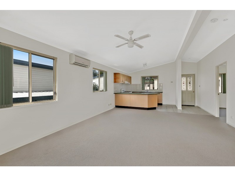 18 Boyce Avenue, Wyong NSW 2259