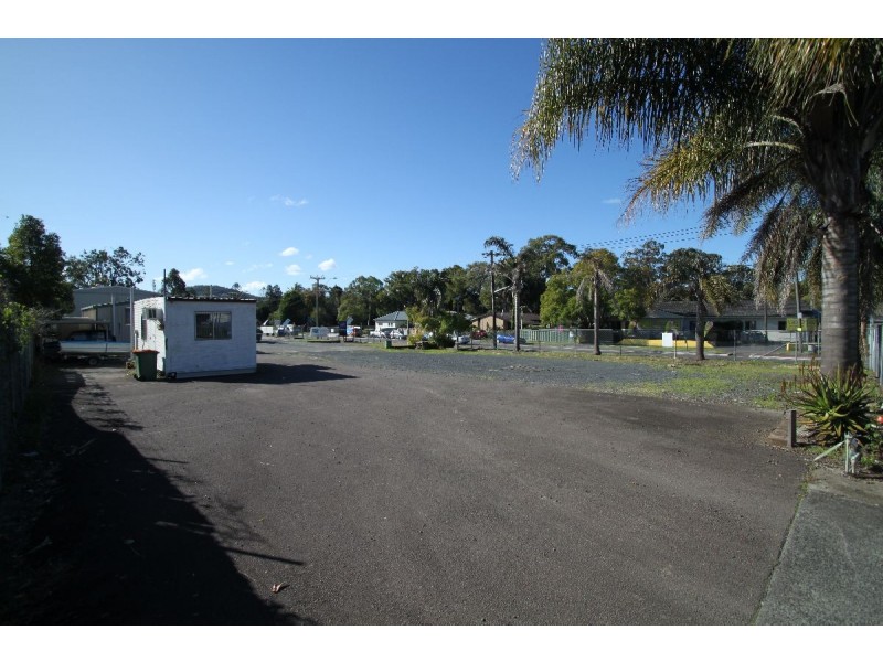 Cnr of Cary Street and Henry Parry Drive, North Gosford NSW 2250