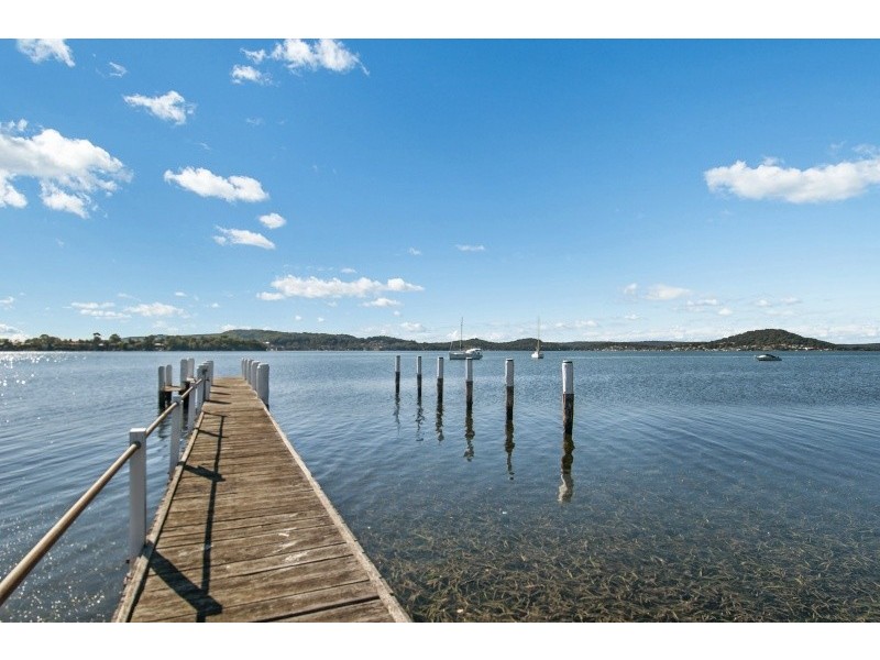 19/9-13 Kurrawa Avenue, Point Clare NSW 2250