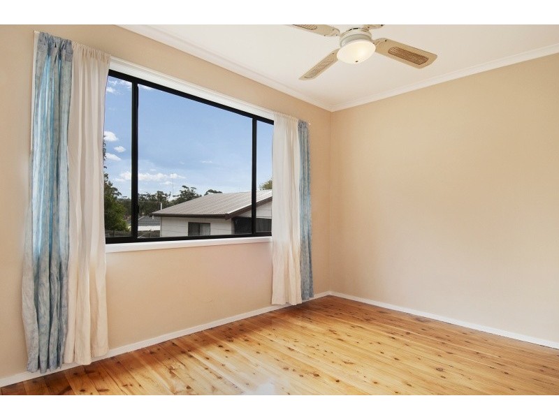 19 Craigend Street, Wyoming NSW 2250