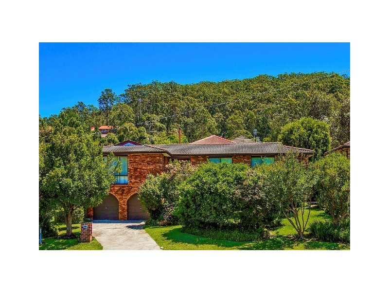 19 Walker Road, Wyoming NSW 2250