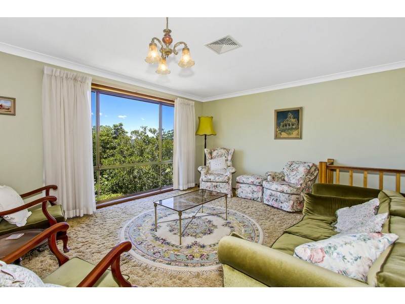 19 Walker Road, Wyoming NSW 2250