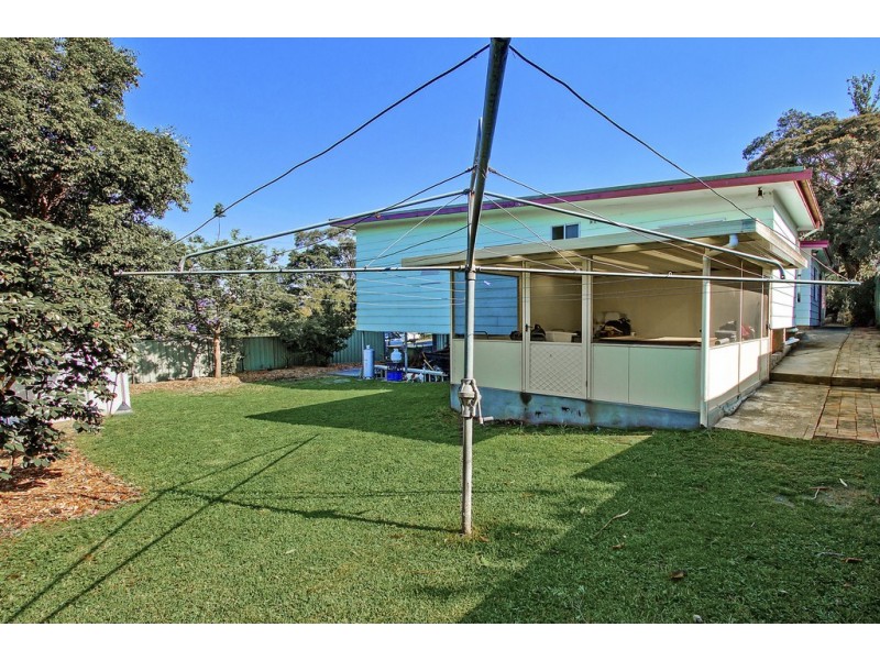 12 Linden Street, North Gosford NSW 2250