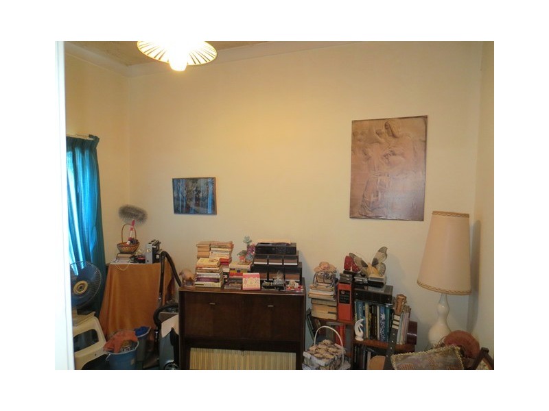 14 Batley Street, West Gosford NSW 2250