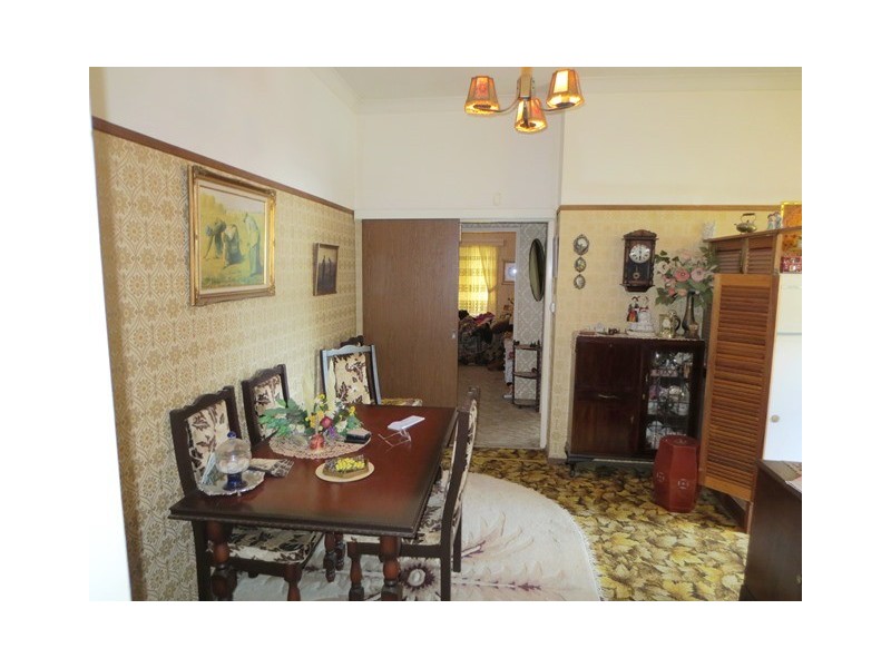 14 Batley Street, West Gosford NSW 2250