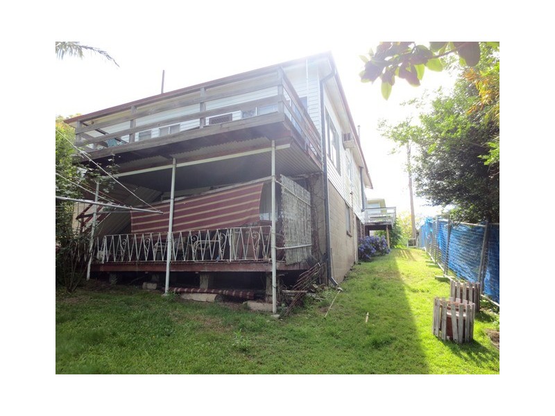 14 Batley Street, West Gosford NSW 2250