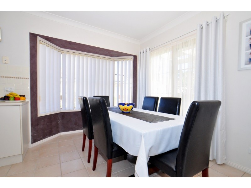 2/35a Hanlan Street, Narara NSW 2250