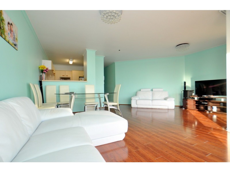 42/91-95 John Whiteway Drive, Gosford NSW 2250