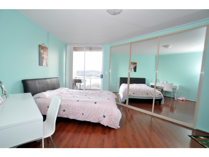 42/91-95 John Whiteway Drive, Gosford NSW 2250