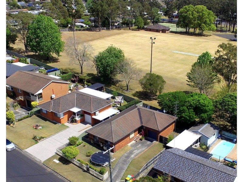 6 Beaumont Avenue, Wyoming NSW 2250