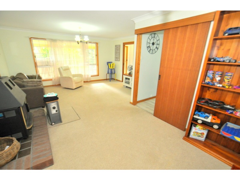 73 Marangani Avenue, North Gosford NSW 2250