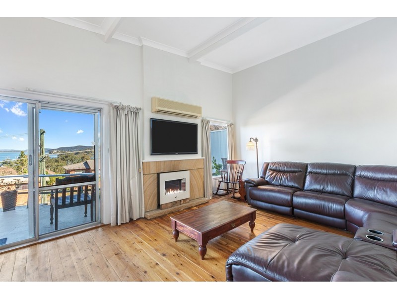 64 Donnison Street West, Gosford NSW 2250