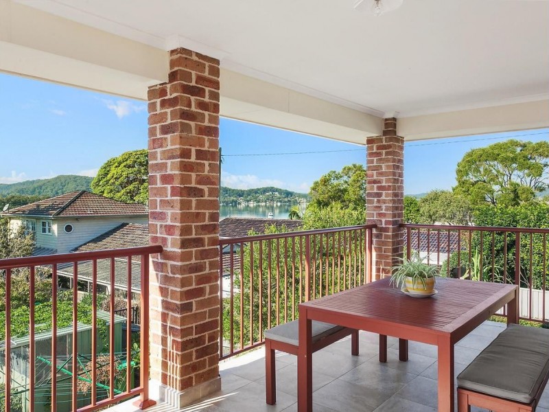 149 Albany Street, Point Frederick NSW 2250