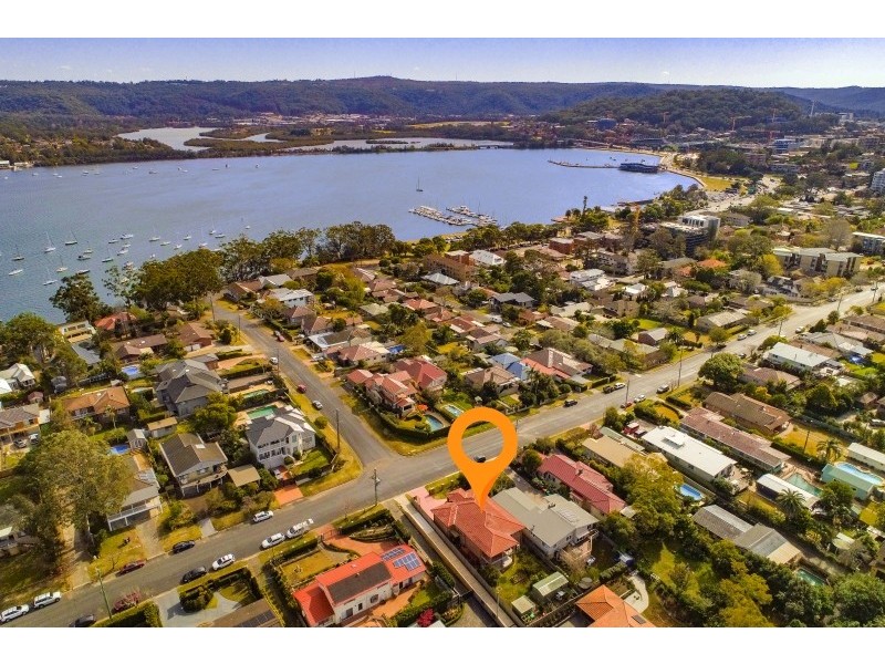 149 Albany Street, Point Frederick NSW 2250