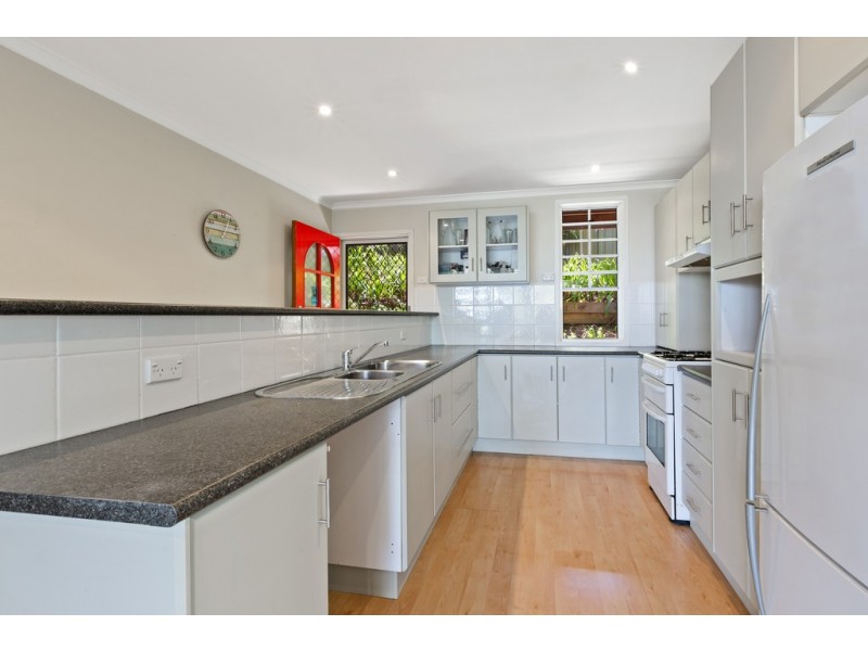 5 Gregory Street, Wyoming NSW 2250