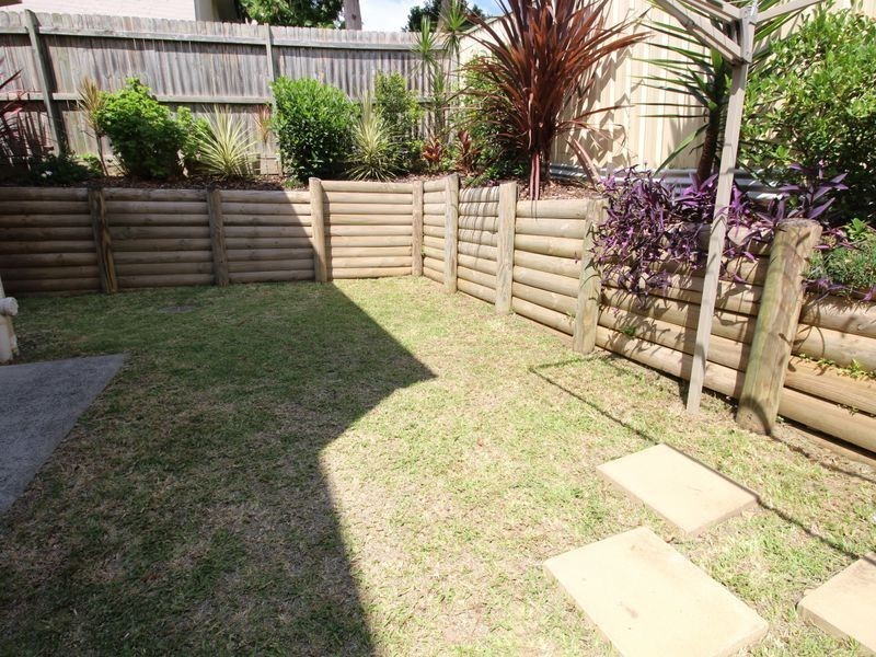 4/9 Jennie Cox Close, Erina NSW 2250