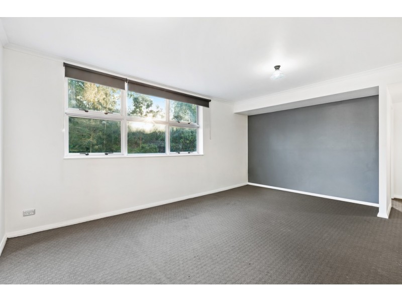 131/80 John Whiteway Drive, Gosford NSW 2250