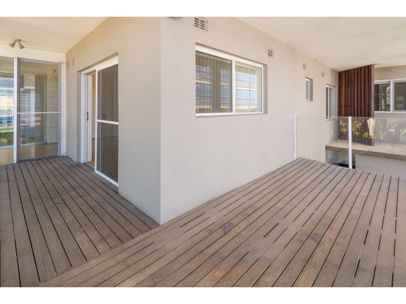 2/66 Henry Parry Drive, Gosford NSW 2250