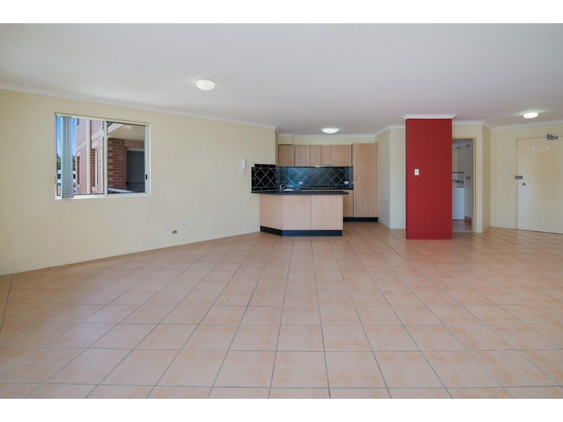 12/12-14 Hills Street, Gosford NSW 2250