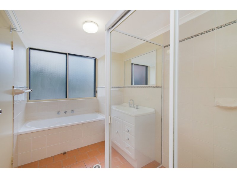 12/12-14 Hills Street, Gosford NSW 2250