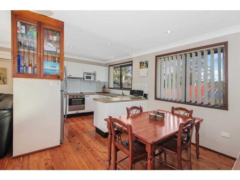 4 Pinetop Avenue, Narara NSW 2250