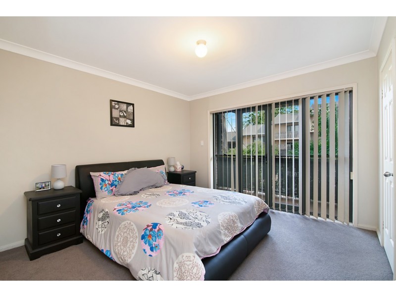 3/100 Faunce Street West, Gosford NSW 2250