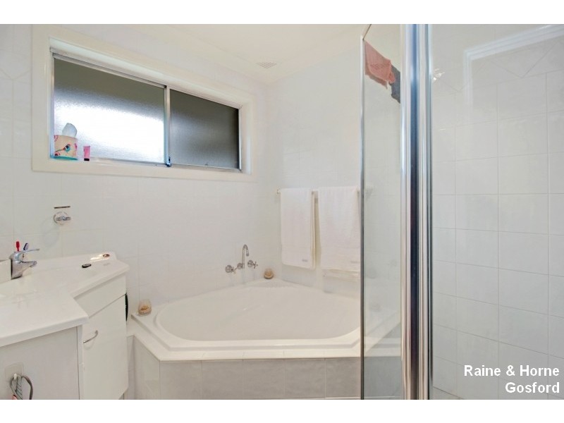 12 Morven Road, Niagara Park NSW 2250