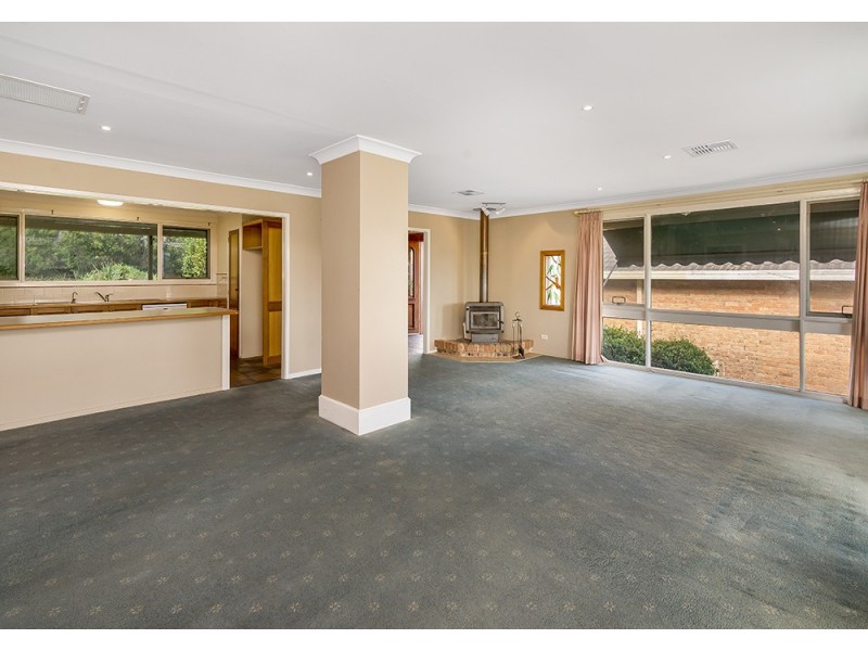 69 Beaumont Avenue, Wyoming NSW 2250