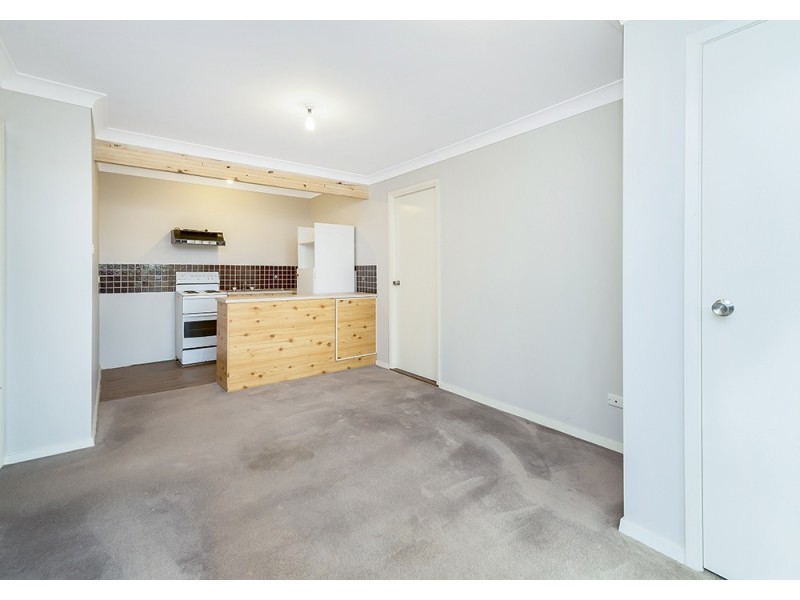 69 Beaumont Avenue, Wyoming NSW 2250