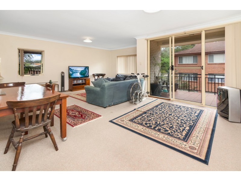 8/170 Gertrude Street, Gosford NSW 2250