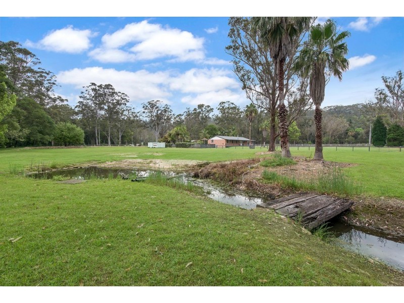 136 Enterprise Drive, Fountaindale NSW 2258