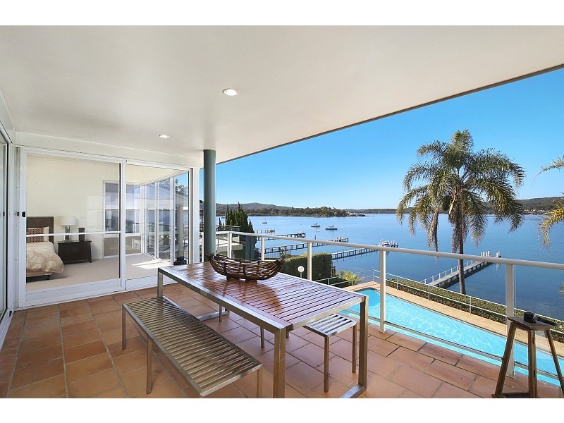 29 Albany Street, Point Frederick NSW 2250