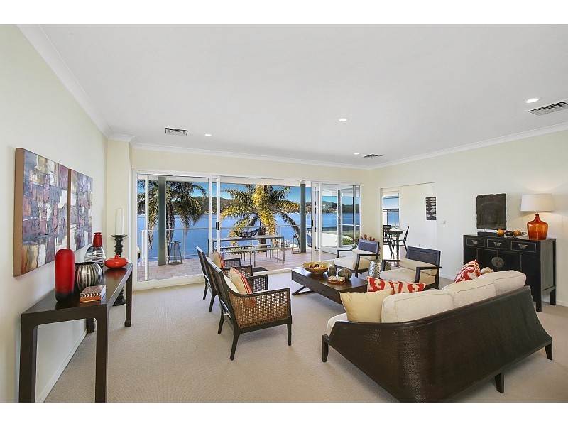 29 Albany Street, Point Frederick NSW 2250