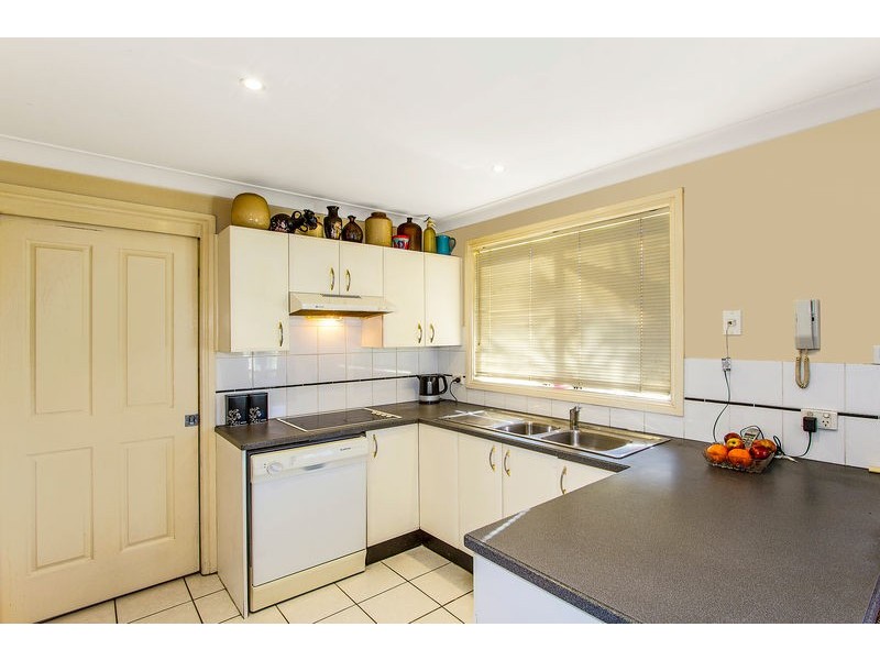 1/4 Parsons Road, Lisarow NSW 2250