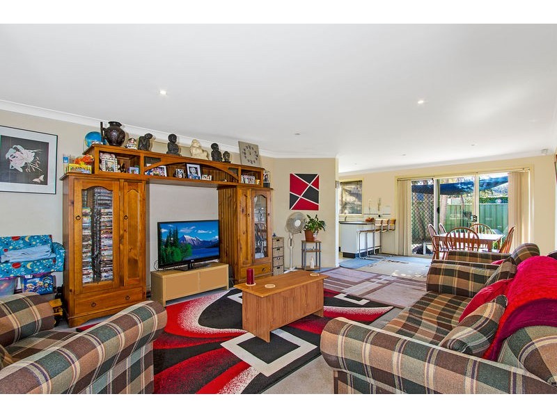 1/4 Parsons Road, Lisarow NSW 2250