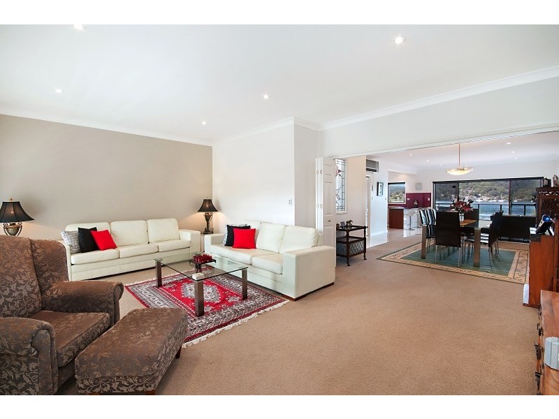 23 Caroline Street, East Gosford NSW 2250