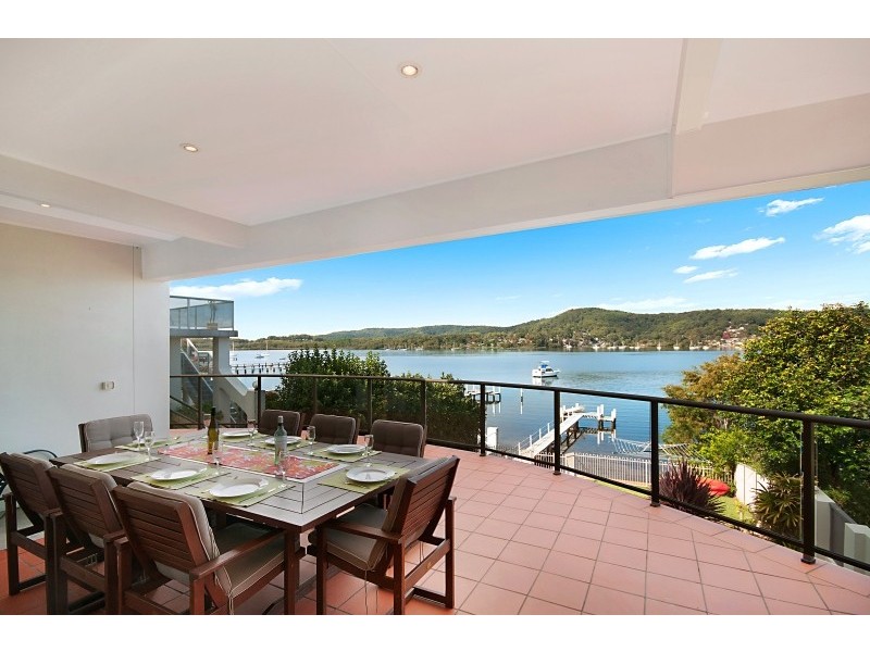 23 Caroline Street, East Gosford NSW 2250