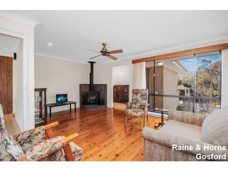 10 Georgia Avenue, Wyoming NSW 2250